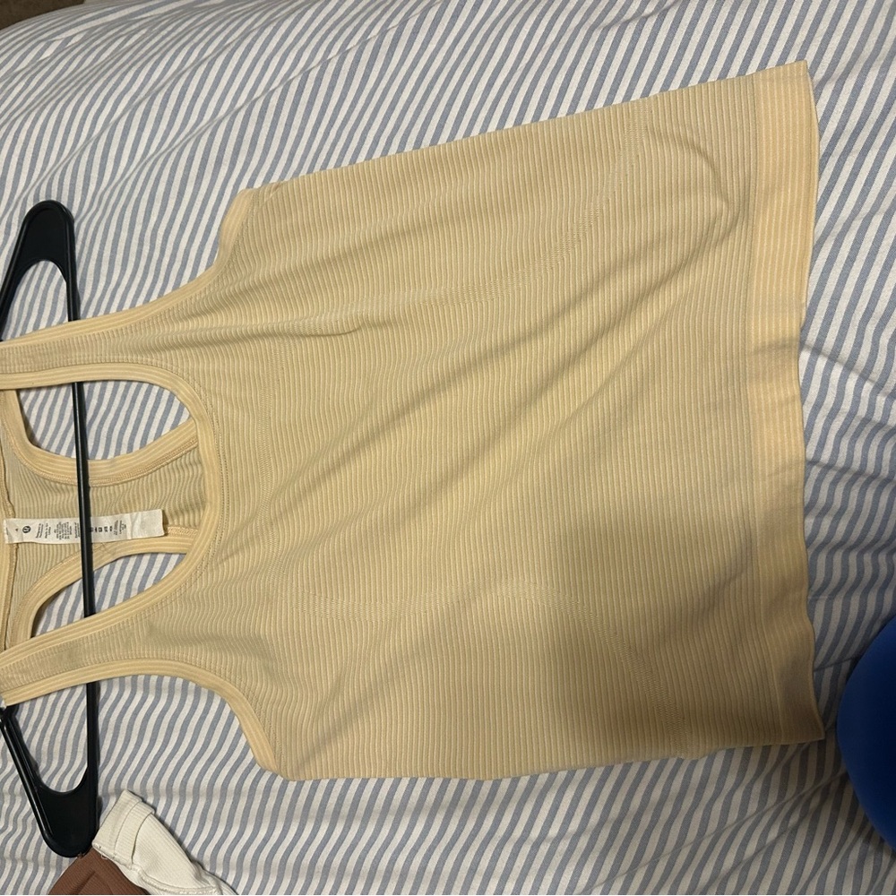Lululemon swiftly tech, yellow-orange